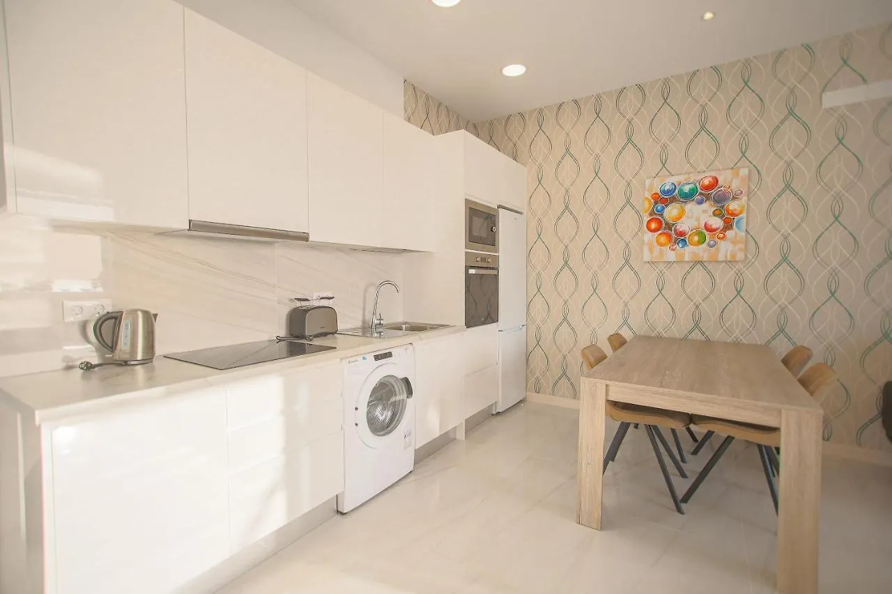 Atlantico Plaza 2A - 2 Beds - 2 Baths Apartment Puerto del Carmen  0*, Puerto del Carmen (Lanzarote)