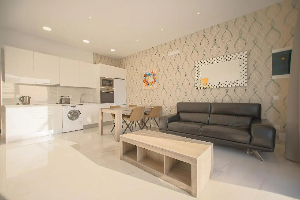 Atlantico Plaza 2A - 2 Beds - 2 Baths Apartment Puerto del Carmen  Puerto del Carmen (Lanzarote)