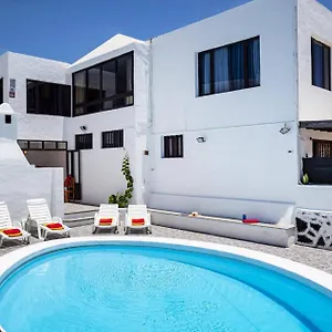 Anjharad By Puerto del Carmen (Lanzarote)